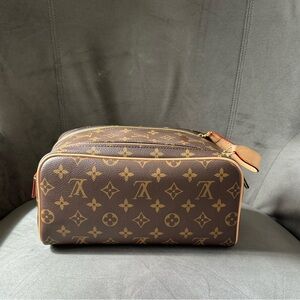 Louis Vuitton Dopp Kit Toiletry Pouch
